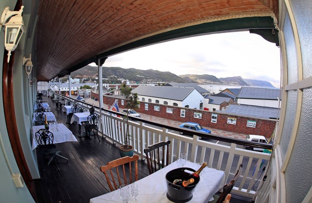 Central Hotel Guest House