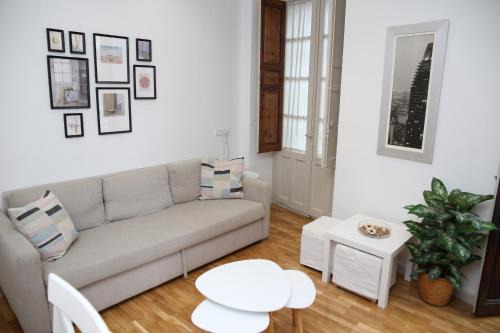 Central Market 2 habitaciones by Salamancavacacional