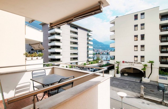 Central two-room apartment with balcony (LOCARNO CITY 2)