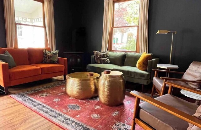 Centrally located 2 houses- Great for large groups!