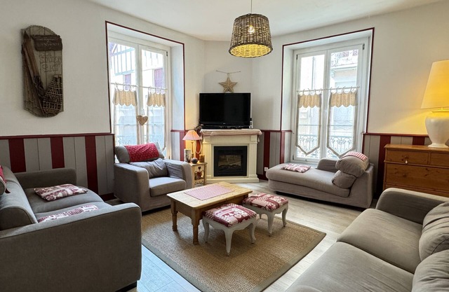 Centre Cauterets, appartement 72m2 pr 7 personnes