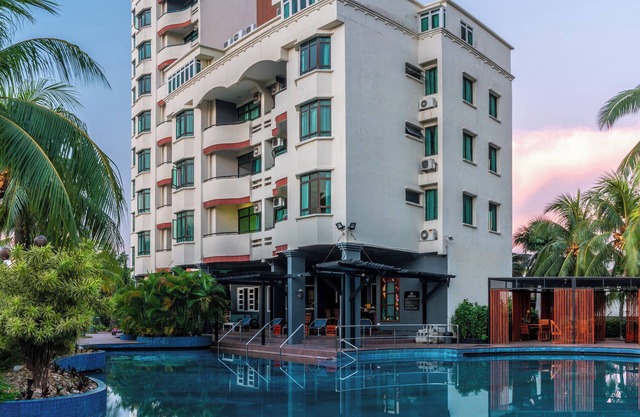 Century Bay Private Residences