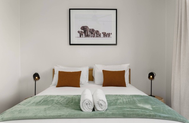 Century City Luxury | Garden and Table Mountain View