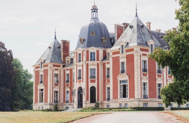 Château du Domaine du Réveillon