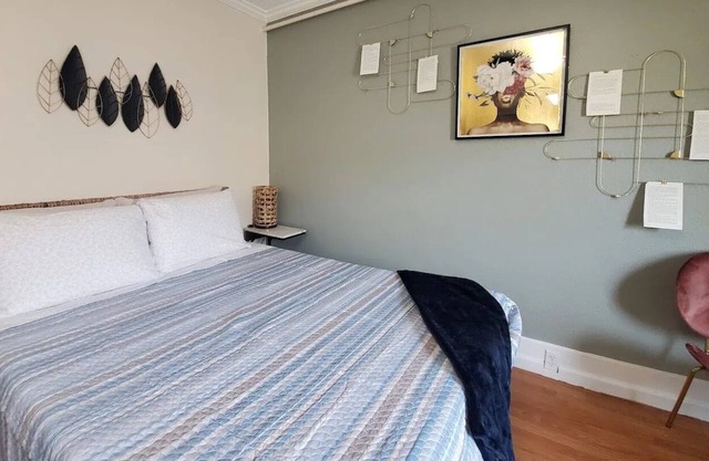 Chadwick 223 · Gaslamp Quarter | Modern Studio | Perfect for you!