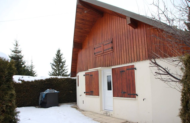 Chalet 30m² in Métabief (Doubs) at the foot of the slopes (Ski & MTB), Lake 10 mins away