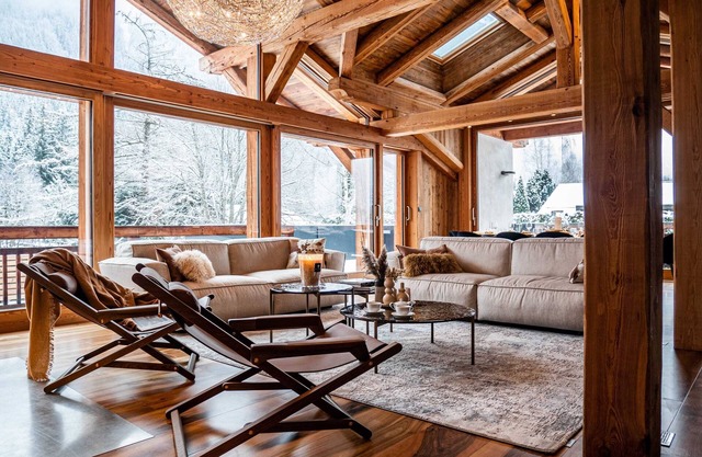 Chalet Bonami 450 m2 salle cinema, jacuzzi, hammam