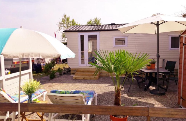 Chalet Dalile IJmuiden aan Zee vlakbij het strand