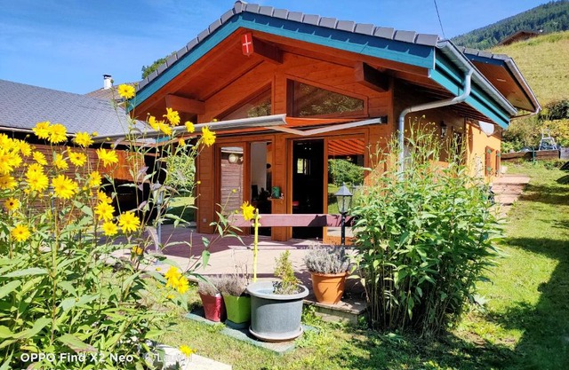 Chalet de 3 chambres avec jacuzzi jardin et wifi a Le Biot a 7 km des pistes