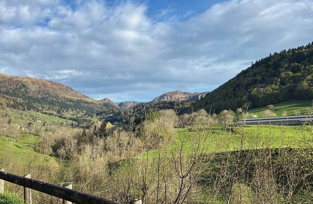 Chalet in the mountains, at the foot of Puy Mary,