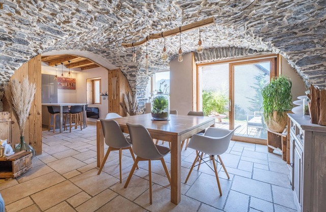 Chalet l'Oisans Bleu Huez Village at the foot of the slopes