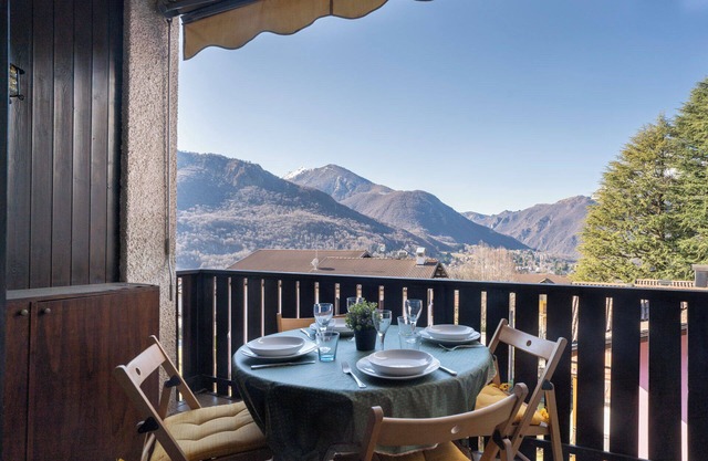 Chalet Panorama - Two Bedroom Apartment, Sleeps 5