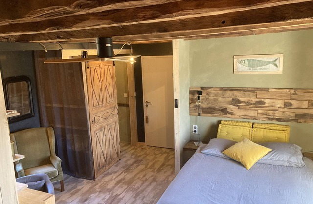 Chambre D'hôtes Familiale sur le Causse Corrézien. Calme Assuré. Tarif Pour 2