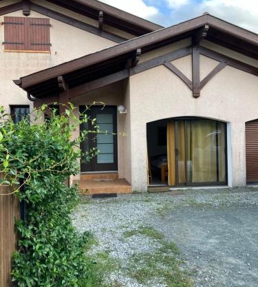 Chambre et sdb avec entrée privative