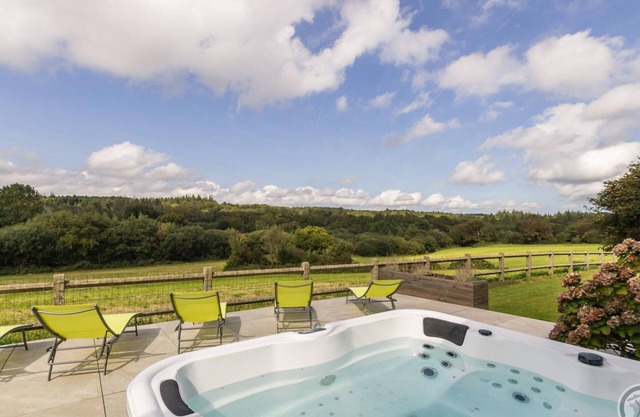 Charming house in nature with private spa and garden