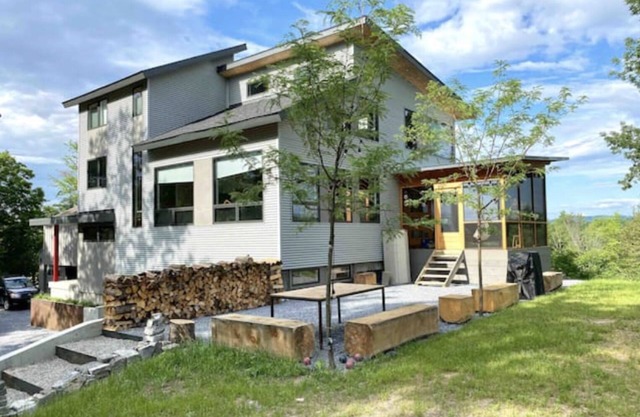 Charlotte Modern with all the Views.