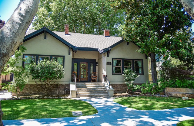 Charm and Comfort in Quiet Lodi Neighborhood