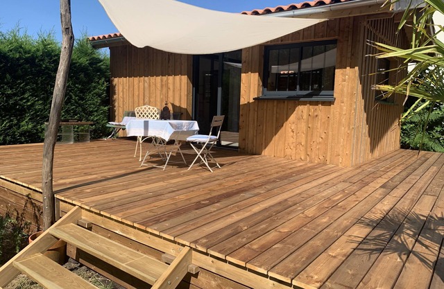 Charmant Chalet, Lisière de Forêt, 2min du lac Biscarosse