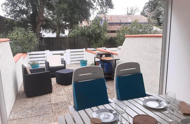 Charmante villa patio 4 pers, proche centre & plages, avec terrasse et parking privatif - FR-1-239-881