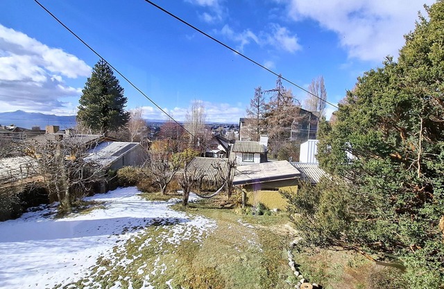 Charming 2-bedroom apartment in cool San Carlos de Bariloche with WiFi