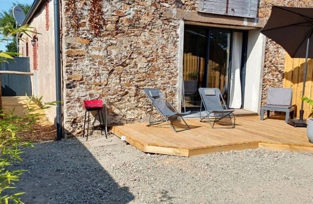 Charming gîte: beach, lake and nature