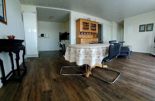 Charming 1-bedroom apartment in adorable Vully-les-Lacs with WiFi