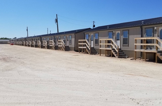 Charming 1-bedroom apartment with Laundry room, fitness room in Big Spring