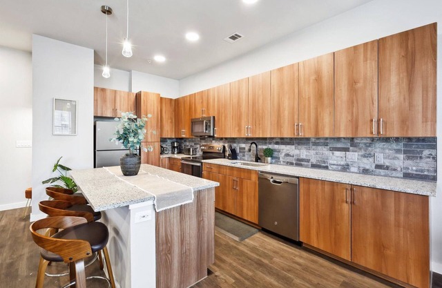 Charming 1-bedroom apartment with WiFi, fitness room in wonderful Fort Worth