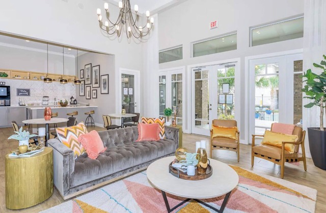 Charming 1-bedroom apartment in Magnolia with fitness room, AC