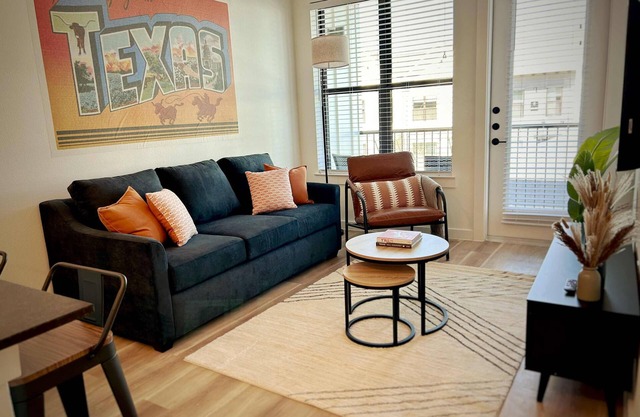 Charming 1BR Retreat - Walk to Gruene Hall + Upscale Amenities