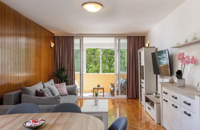 Charming 2-bedroom apartment Bliss in brilliant Dubrovnik