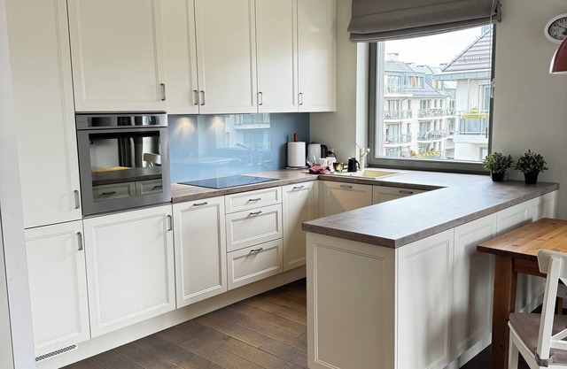 Charming 2- bedroom apartment with AC, WiFi in marvelous Wroclaw