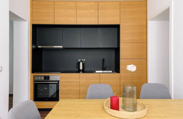 Charming 2-bedroom apartment with AC, WiFi in pleasant Beograd