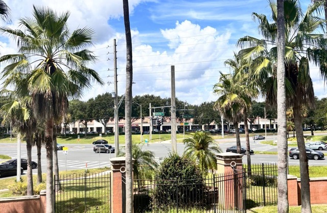 Charming 2-bedroom apartment in wonderful Orlando close to Universal studios