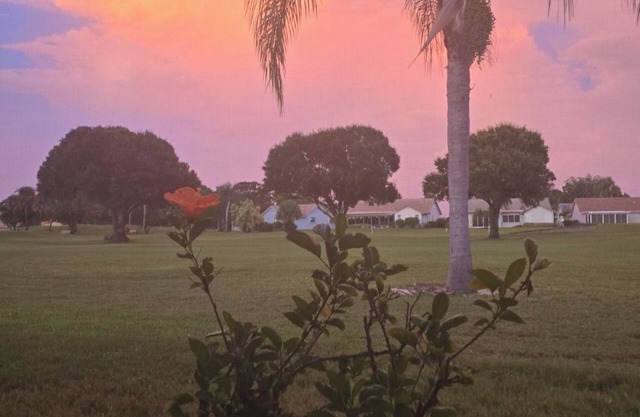 Charming 2-bedroom golf course villa in Stuart with WiFi, Jan - March 2025
