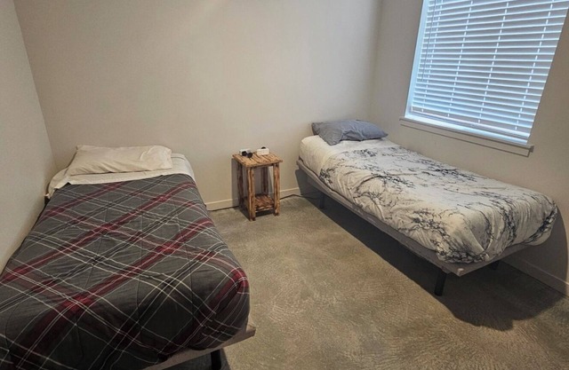 Charming 2-bedroom house in nice Stanfield with AC