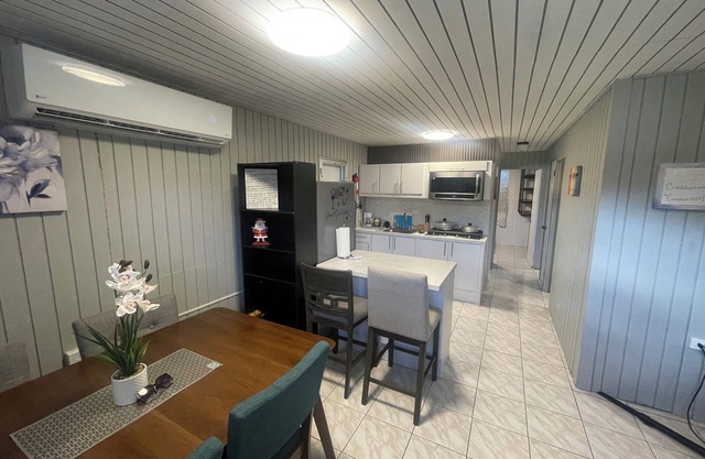 Charming 3-bedroom house with WiFi, AC 10 minutes to Crashboat nestled in Aguada