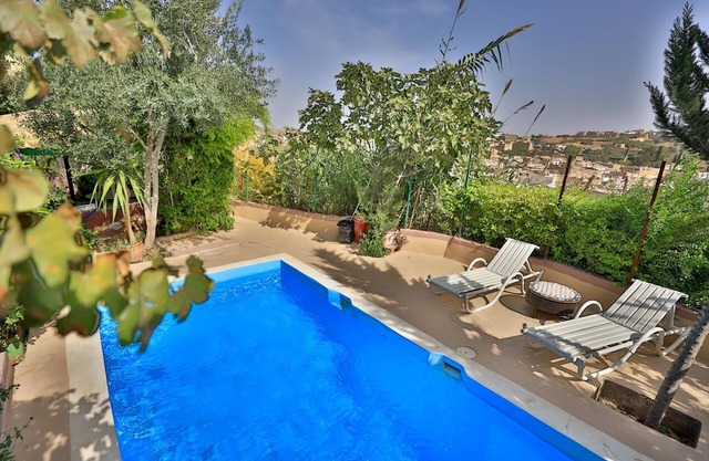Charming apartment in fes medina with pool and parking