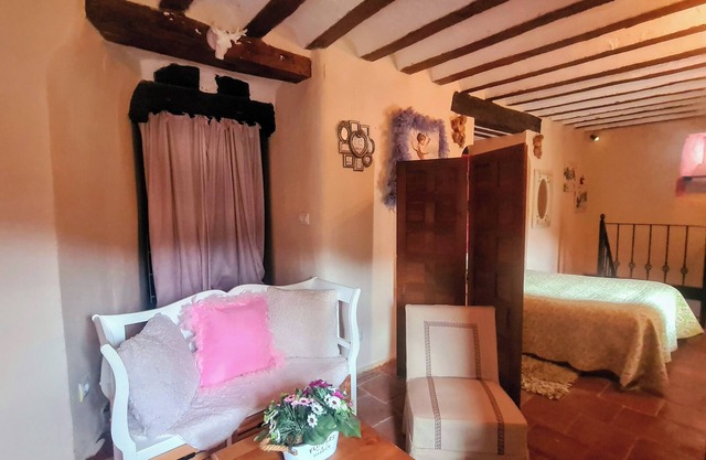 Charming apartment with beautiful views in old town of Cuenca