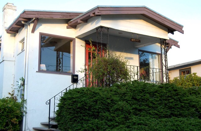 Charming Berkeley Craftsman Cottage