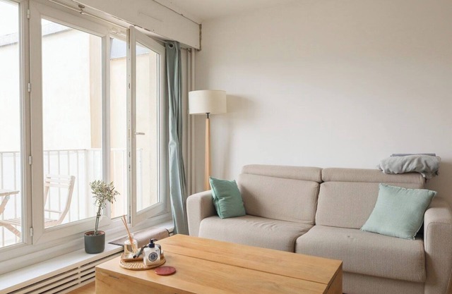 Charming Bright Apartment - Paris 9th