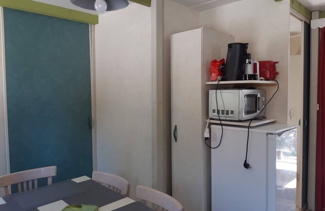 Charming bungalow with pool and large terrace in condominium park
