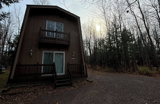 Charming Chalet in Powderhorn Village