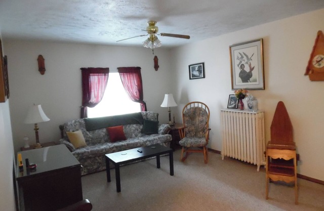 Charming, comfortable Inn/Guest House in Cresson, PA