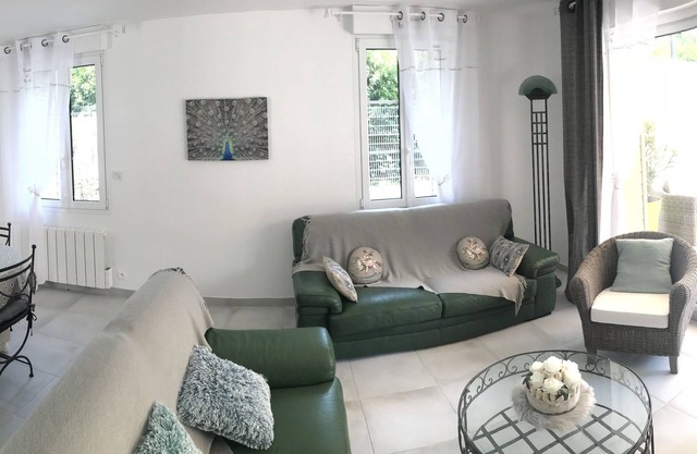 Charming cottage: THE HORTENSIAS - DIEPPE