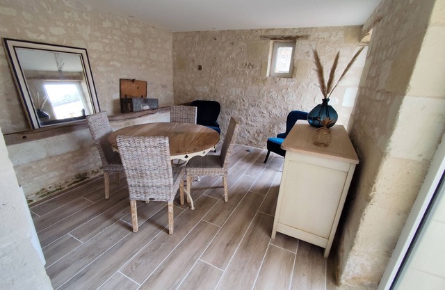 Charming gîte in Loudun-Idéal for 6 people