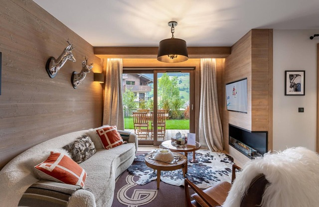 Charming Garden-Level Apartment in Rochebrune, Megève – Sleeps 6