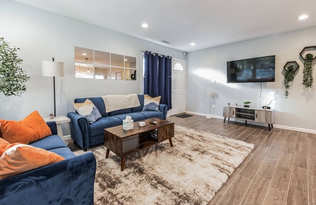 Charming Getaway: King Bed/3 TVs/Large Backyard/Centrally Located - New Listing!