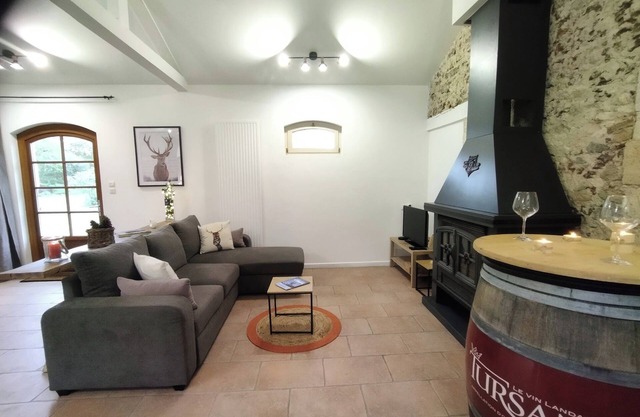 Charming gîte in the Landes forest