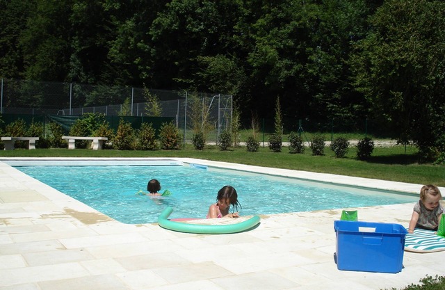 Charming gîte with swimming pool in park approved as a remarkable garden